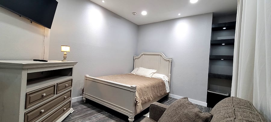 Furnished Finder property 1001588_1 photo 14