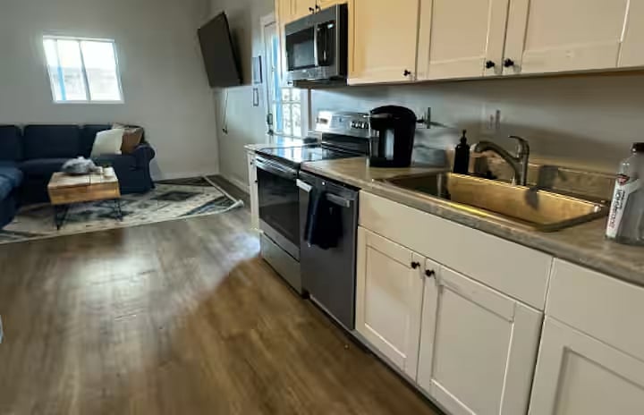 Furnished Finder property 1001590_1 photo 4