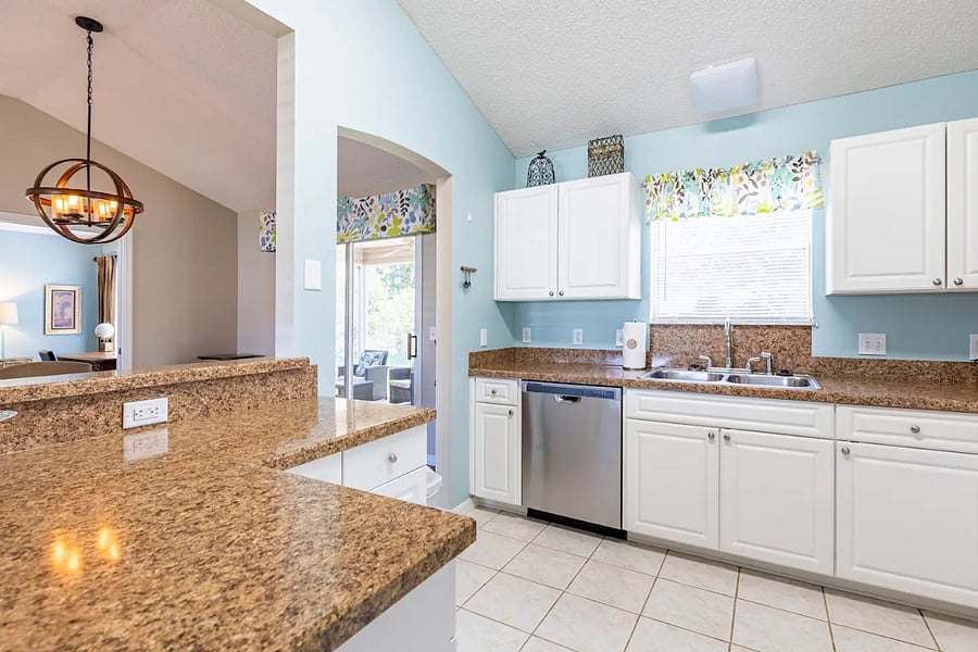 Furnished Finder property 1001603_1 photo 6