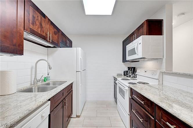 Furnished Finder property 1001614_1 photo 5