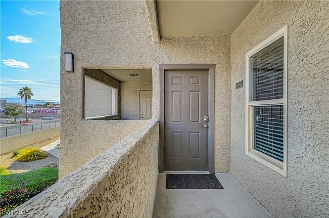 Furnished Finder property 1001614_1 photo 30