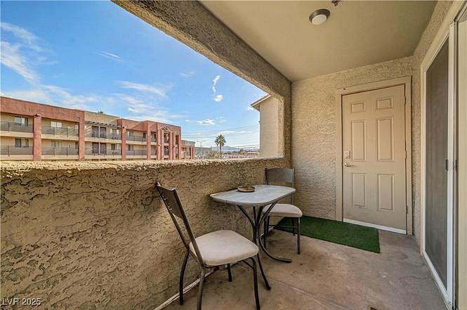 Furnished Finder property 1001614_1 photo 28