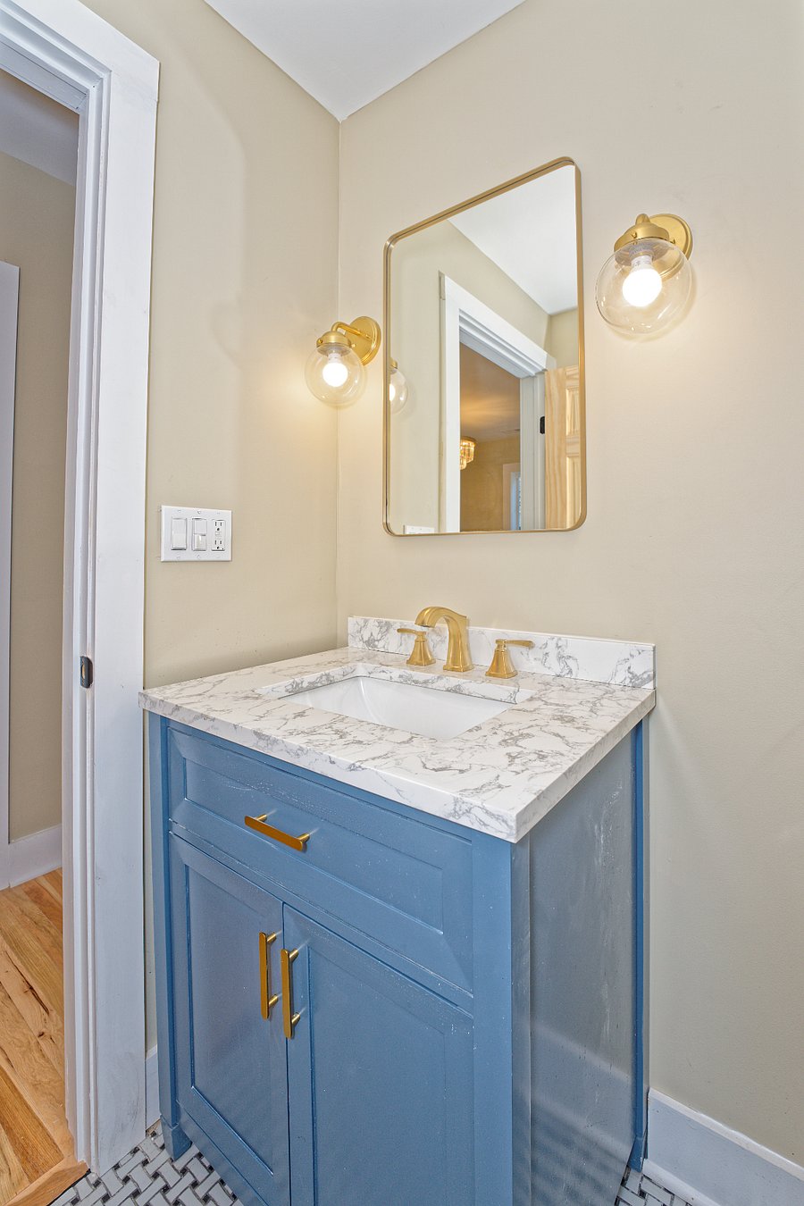 Furnished Finder property 1001619_1 photo 14
