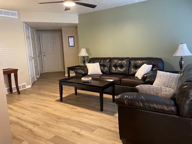 Furnished Finder property 1001635_1 photo 11