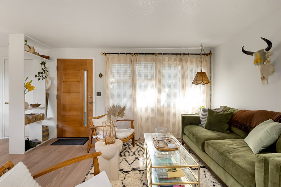 Furnished Finder property 1001641_1 photo 4