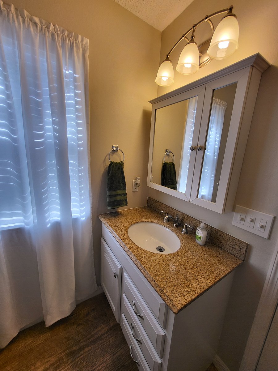 Furnished Finder property 1001642_1 photo 10