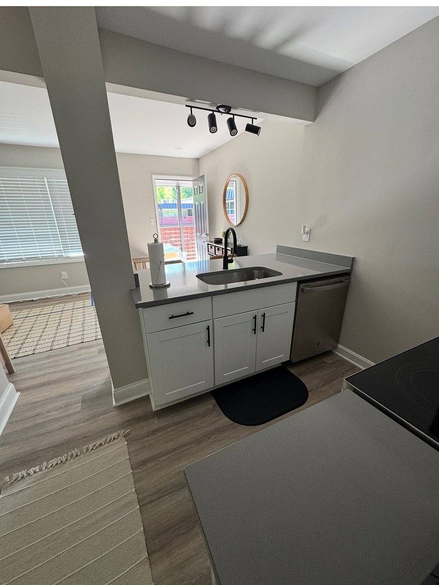 Furnished Finder property 1001656_1 photo 8