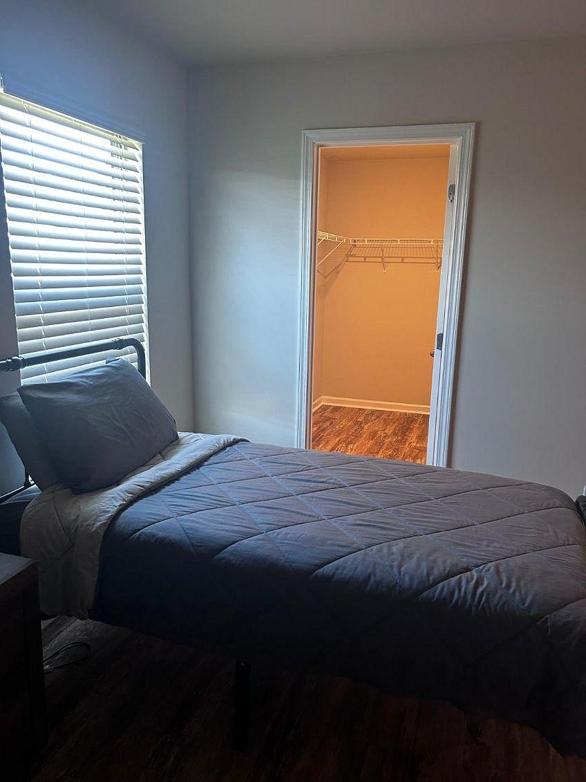 Furnished Finder property 1001667_1 photo 18