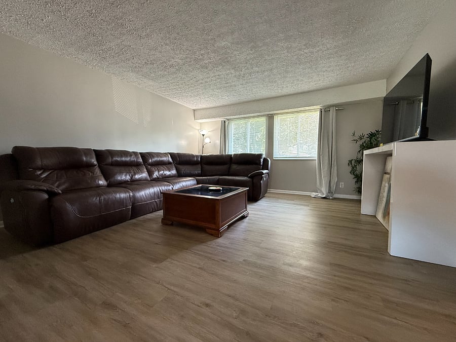 Furnished Finder property 1001668_1 photo 3
