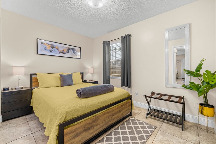 Furnished Finder property 1001675_1 photo 24