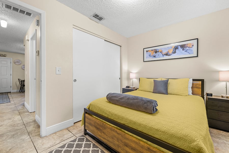 Furnished Finder property 1001675_1 photo 25