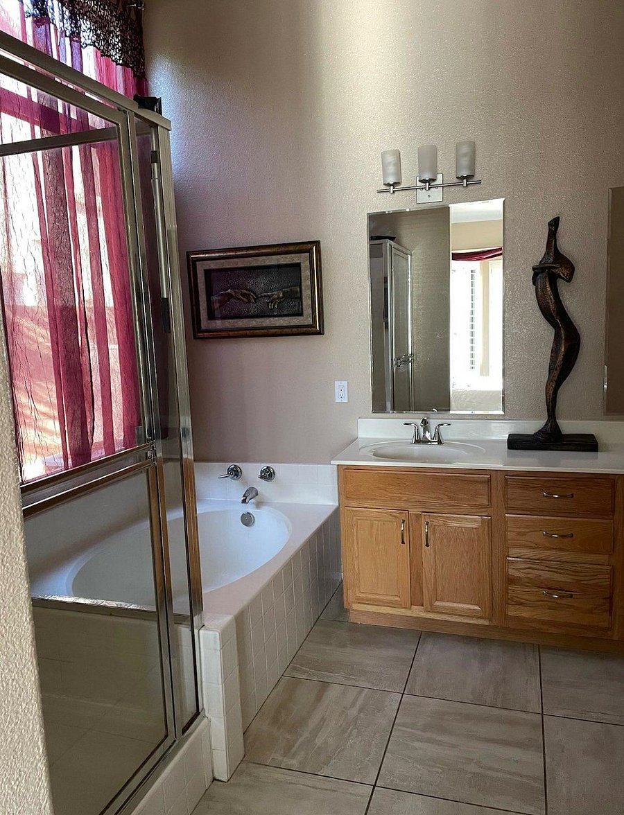 Furnished Finder property 1001680_1 photo 17