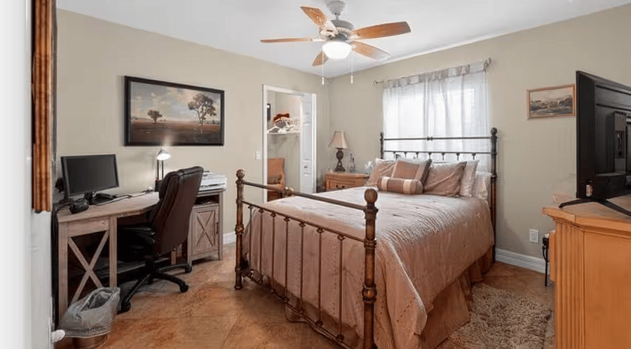 Furnished Finder property 1001681_1 photo 25