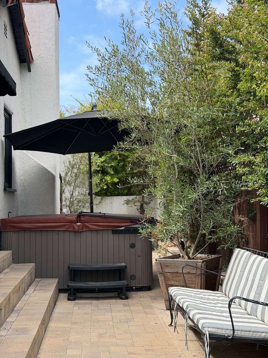 Furnished Finder property 1001704_1 photo 13