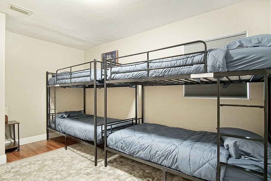 Furnished Finder property 1001711_1 photo 3