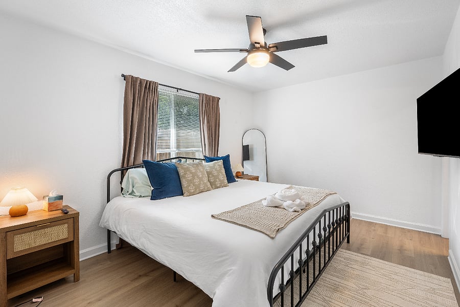 Furnished Finder property 1001712_1 photo 12