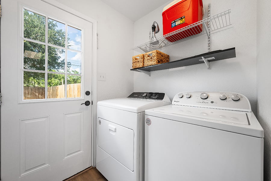 Furnished Finder property 1001712_1 photo 26