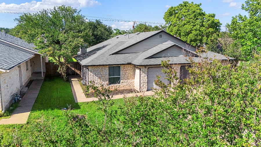 Furnished Finder property 1001712_1 photo 29