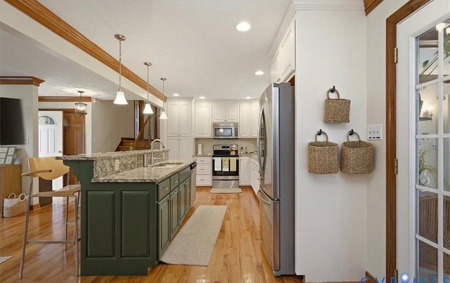 Furnished Finder property 1001731_1 photo 7