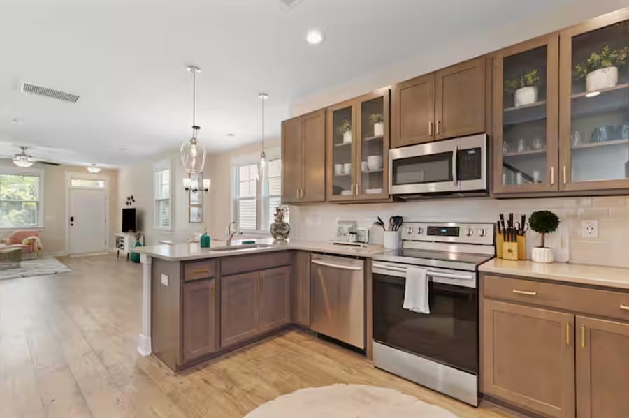 Furnished Finder property 1001733_1 photo 4