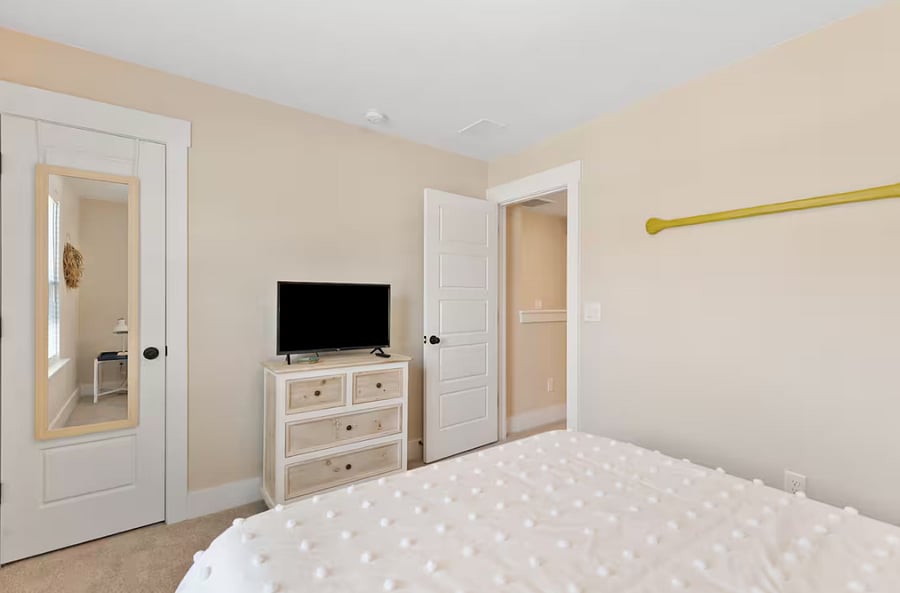 Furnished Finder property 1001733_1 photo 11