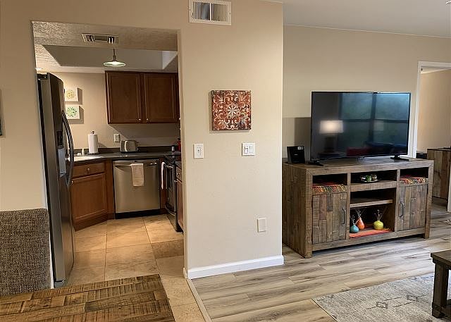 Furnished Finder property 1001745_1 photo 6