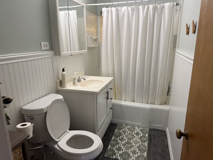 Furnished Finder property 1001747_1 photo 11