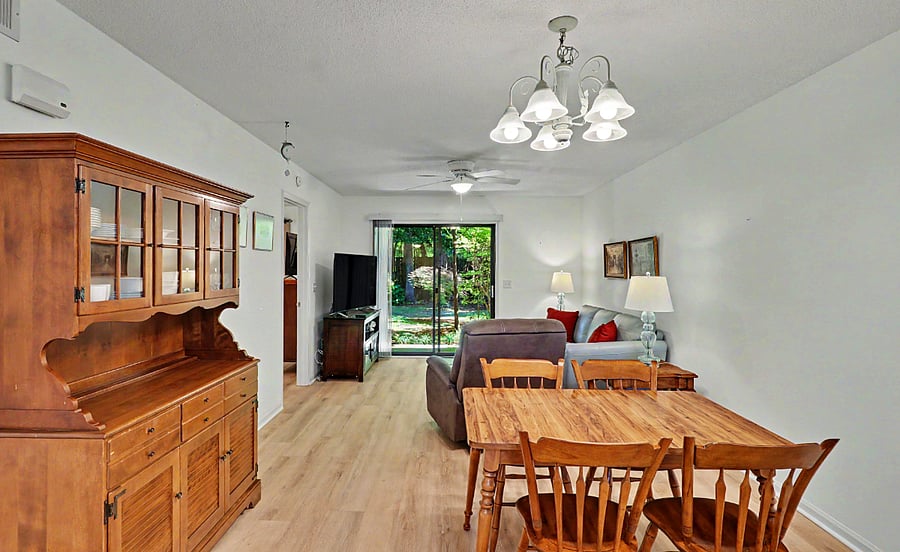 Furnished Finder property 1001756_1 photo 11