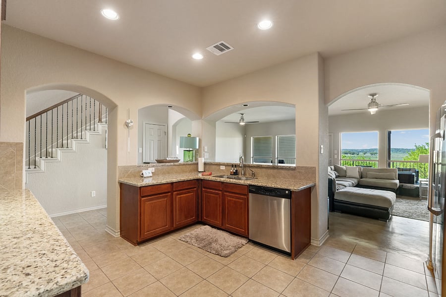 Furnished Finder property 1001773_1 photo 6