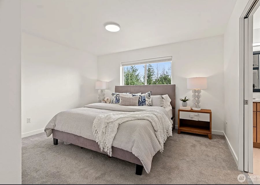Furnished Finder property 1001785_1 photo 12