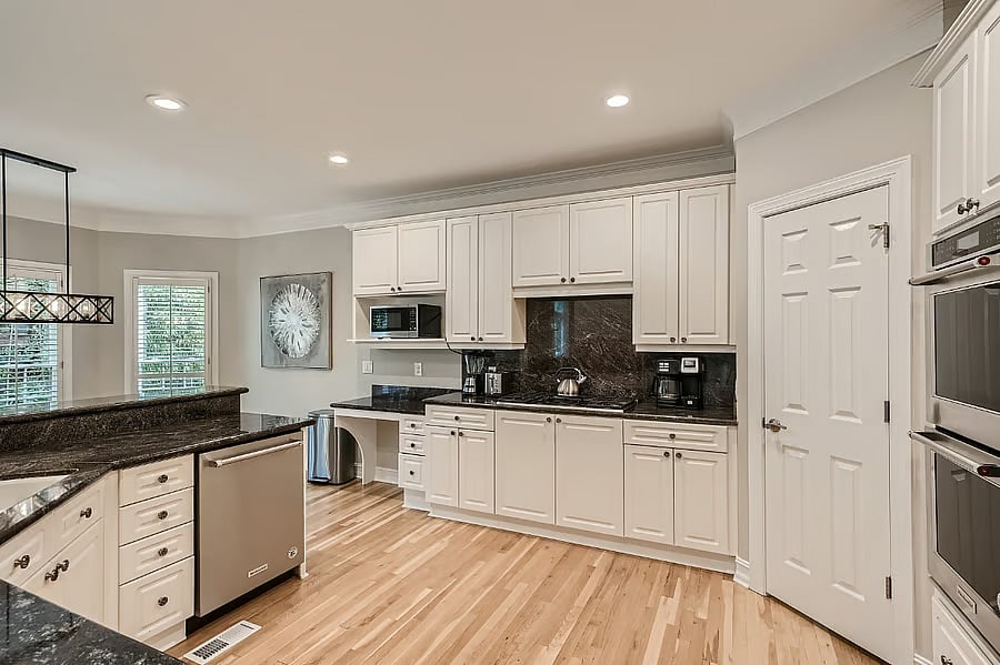 Furnished Finder property 1001793_1 photo 17