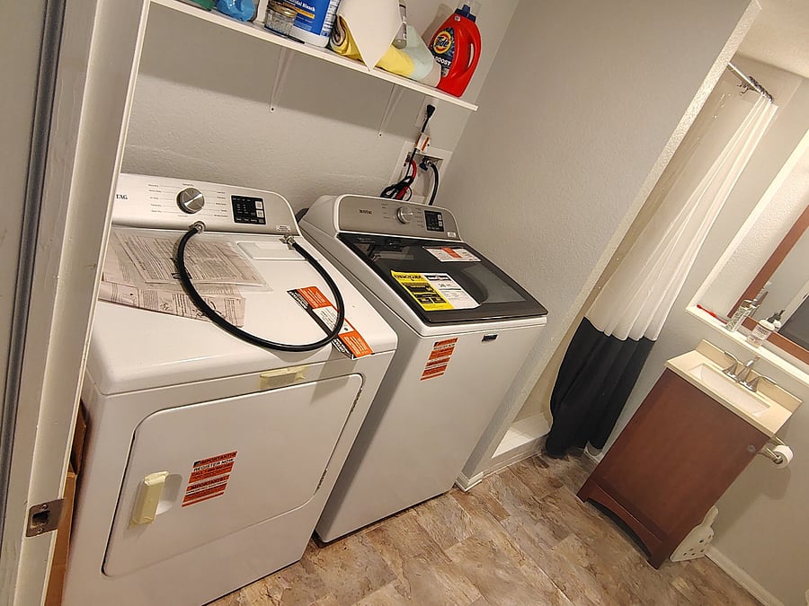 Furnished Finder property 1001800_1 photo 5