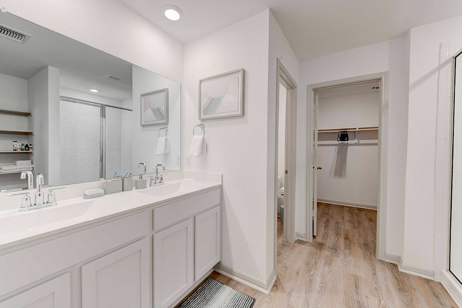Furnished Finder property 1001803_1 photo 3