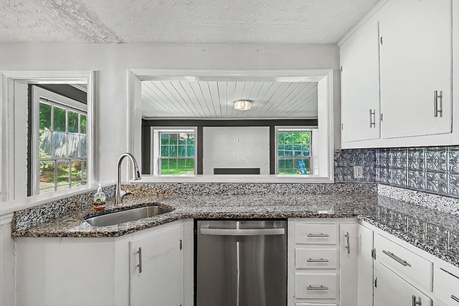 Furnished Finder property 1001805_1 photo 2