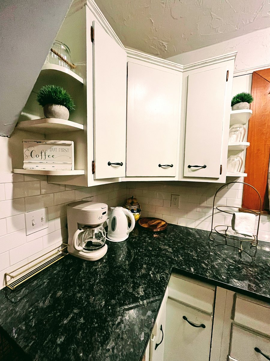 Furnished Finder property 1001810_1 photo 13