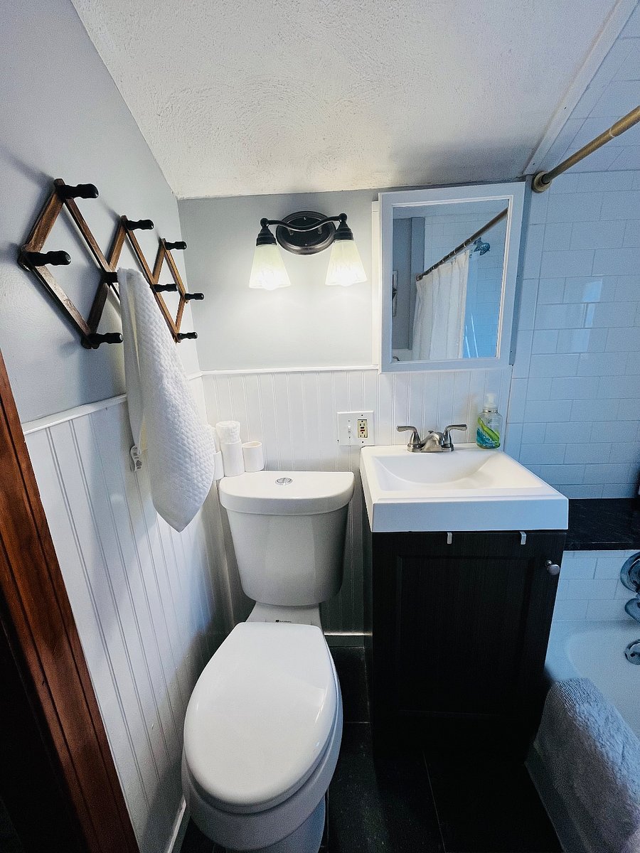 Furnished Finder property 1001810_1 photo 16