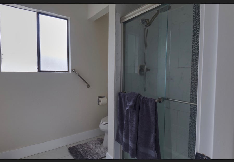 Bathroom with Master bedroom