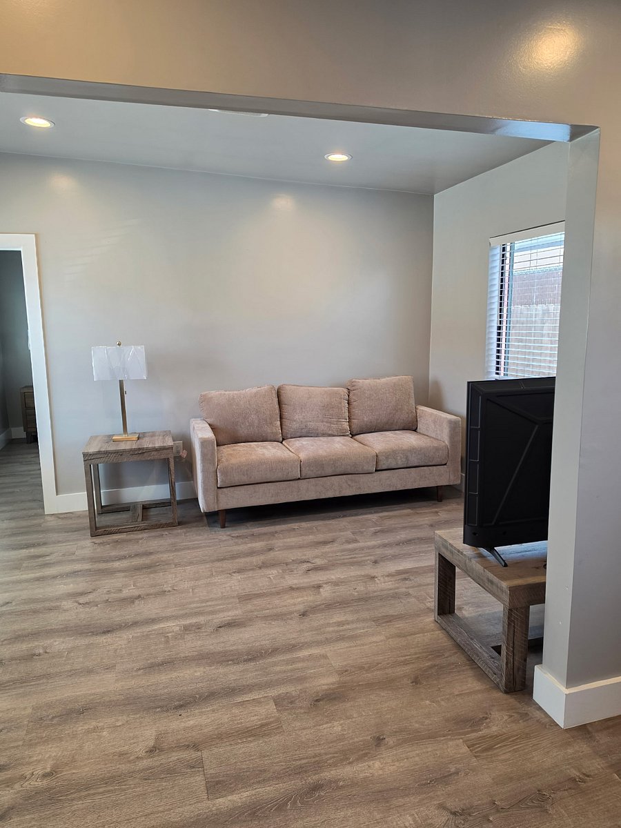 Furnished Finder property 1001813_1 photo 3