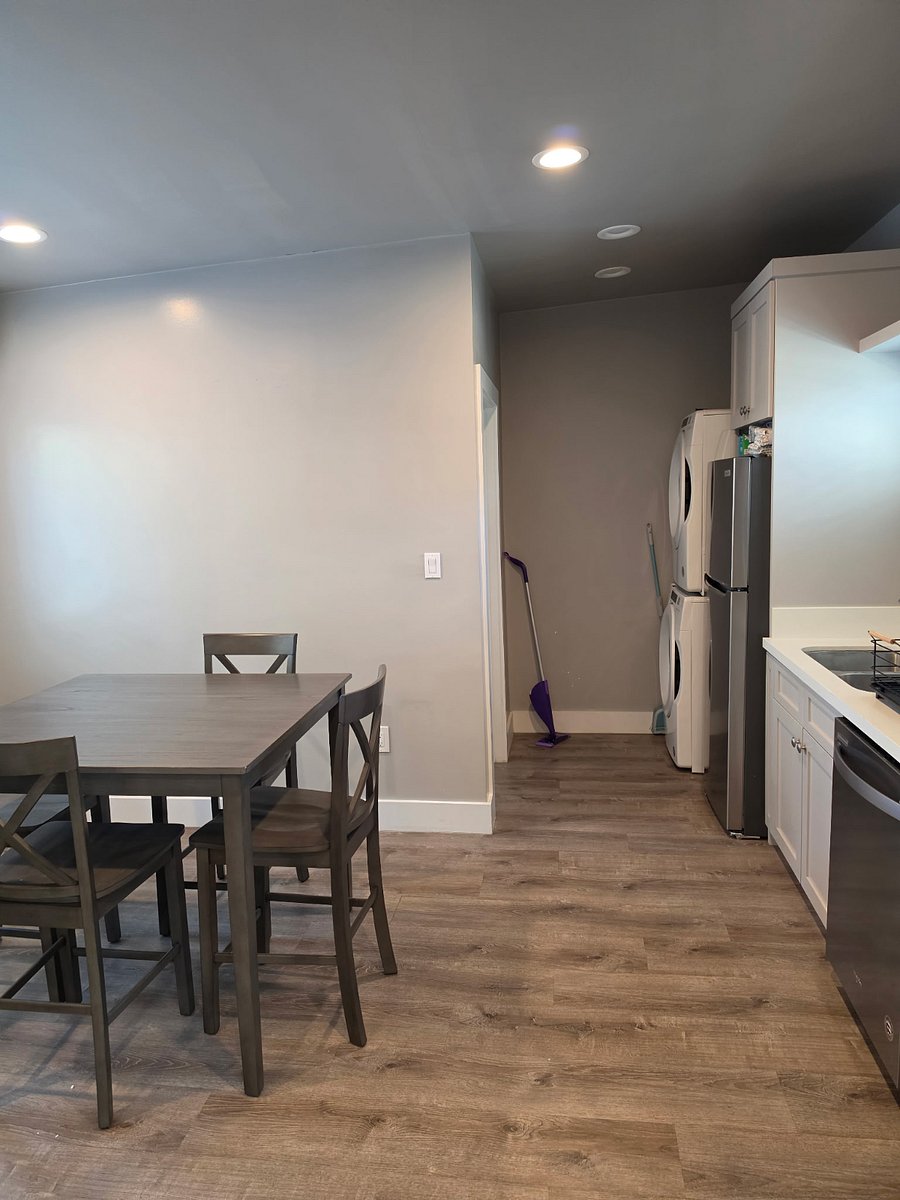Furnished Finder property 1001813_1 photo 11