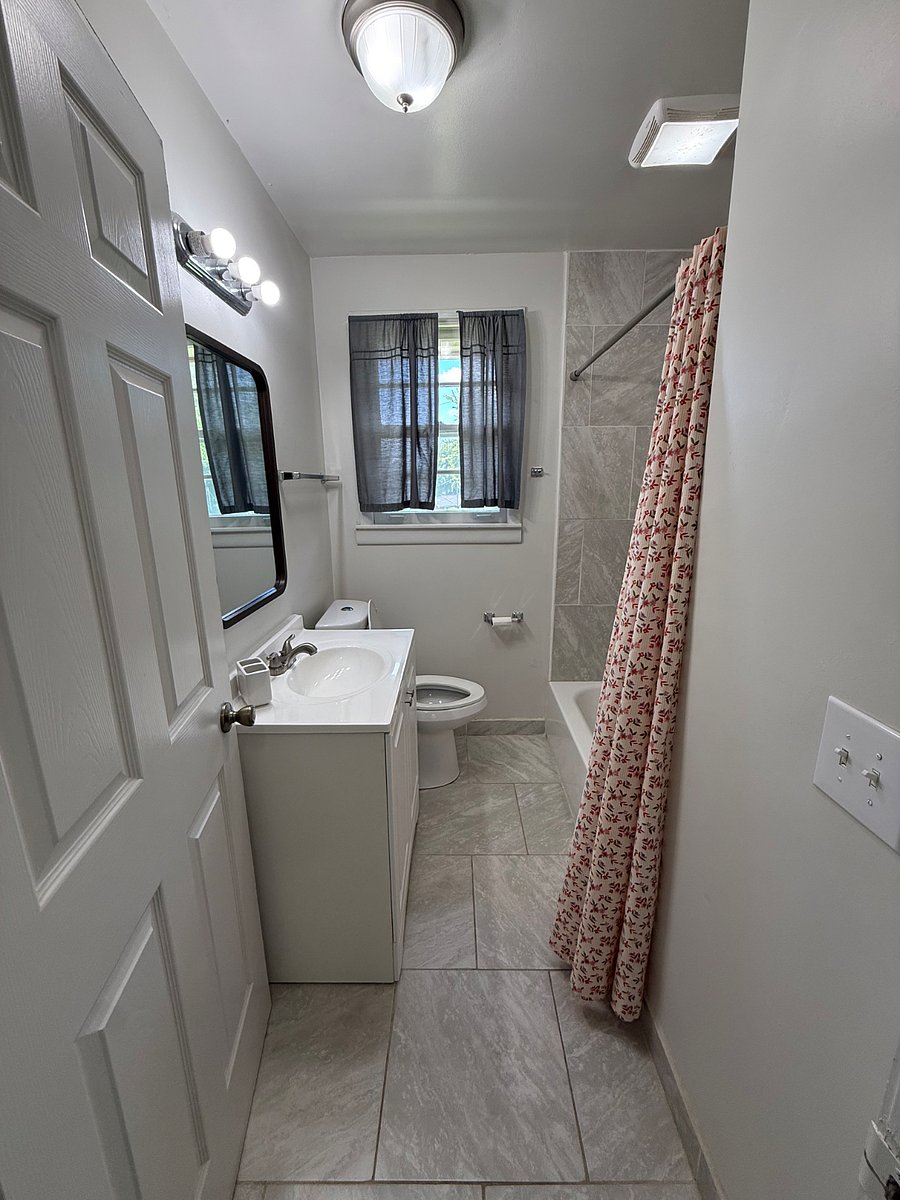 Furnished Finder property 1001817_1 photo 5