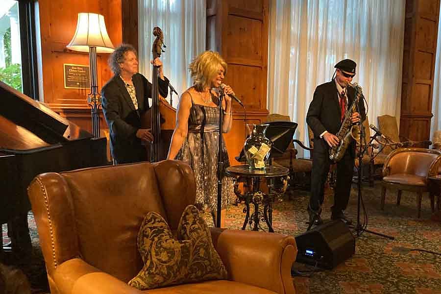 Green Valley Grill has live jazz on thursday nights.