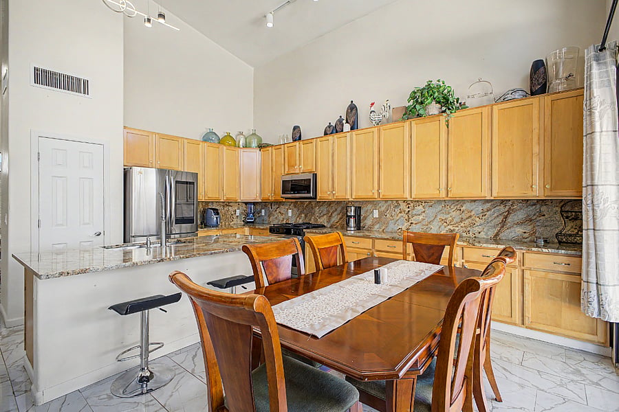 Furnished Finder property 1001822_1 photo 4