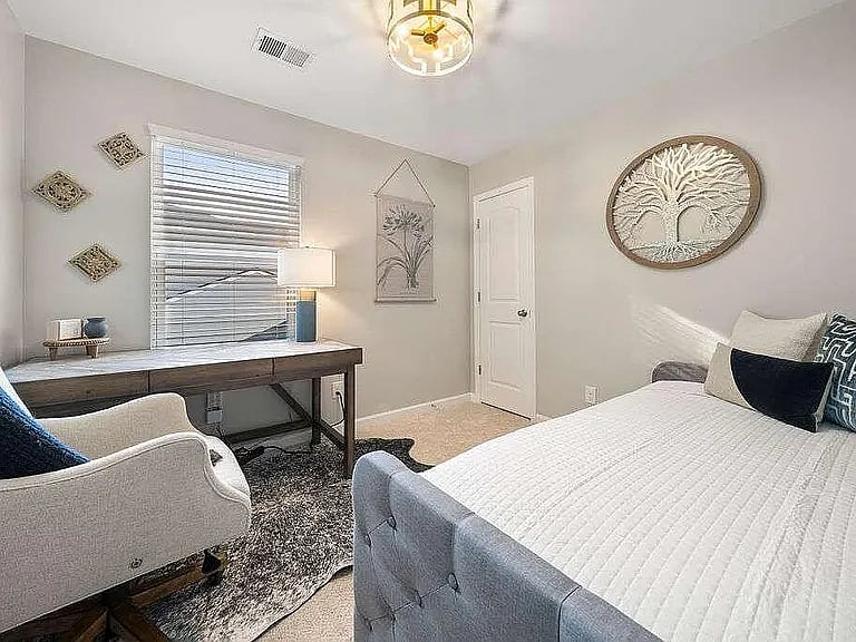 Furnished Finder property 1001831_1 photo 15