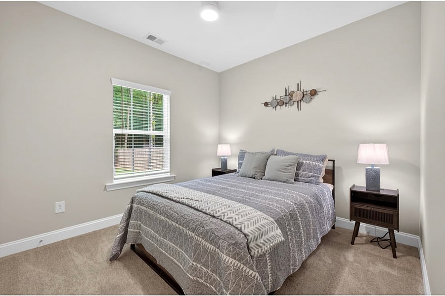 Furnished Finder property 1001835_1 photo 25