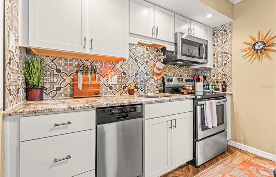 Furnished Finder property 1001844_1 photo 4