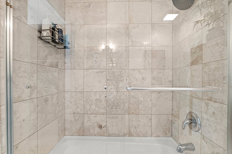 Furnished Finder property 1001856_1 photo 15