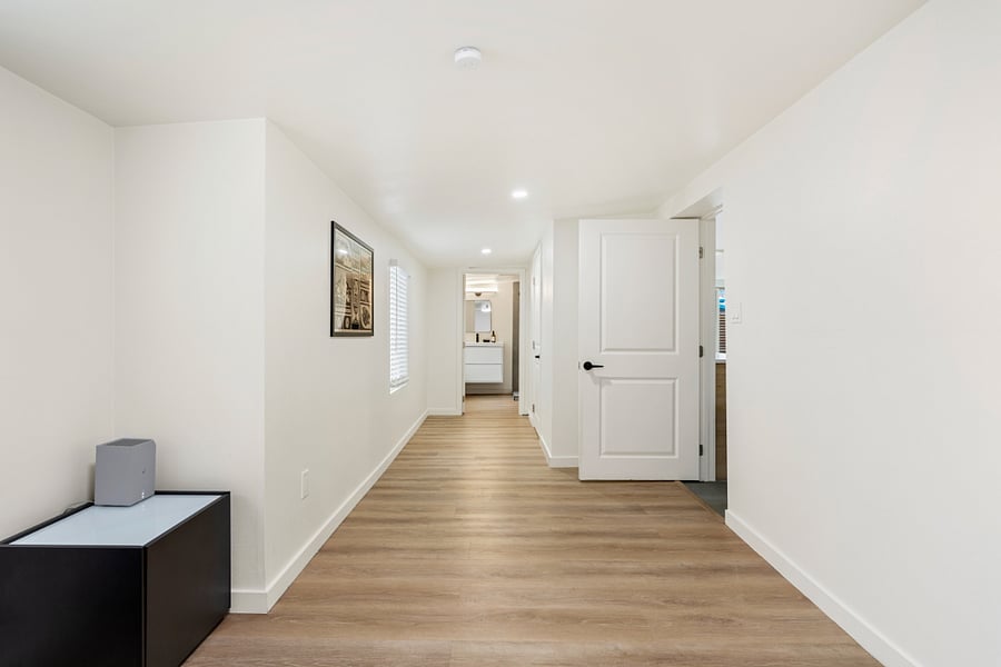 Furnished Finder property 1001860_1 photo 25
