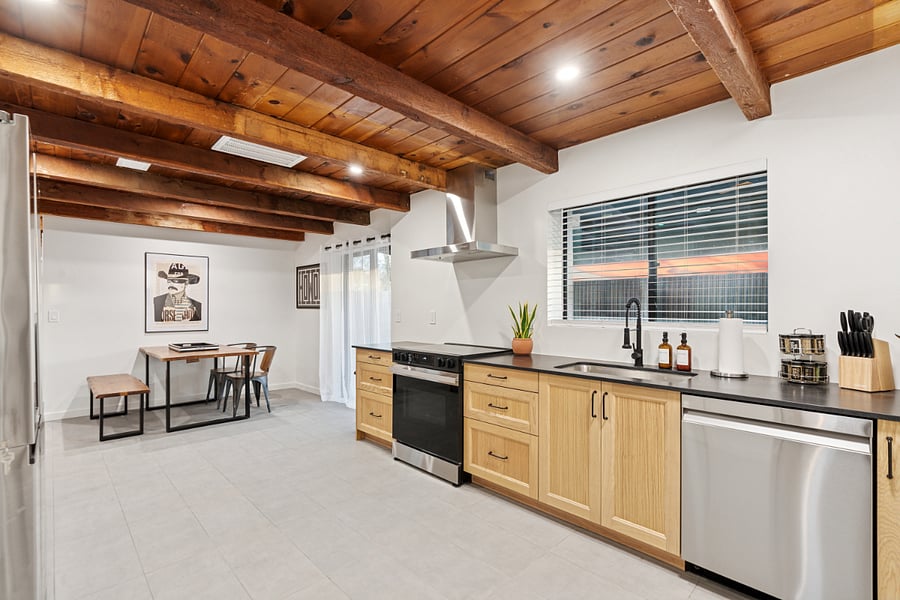 Furnished Finder property 1001861_1 photo 15