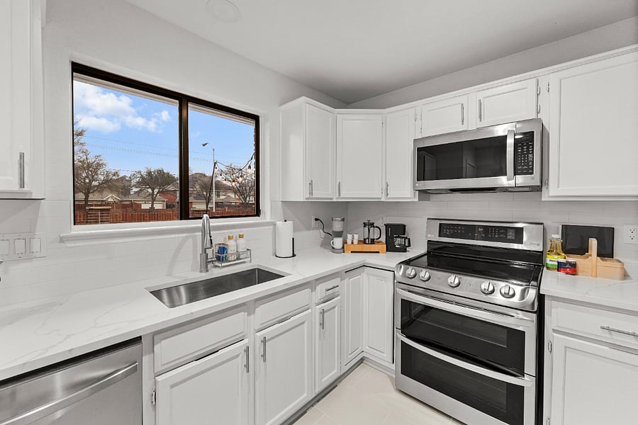 Furnished Finder property 1001865_1 photo 8
