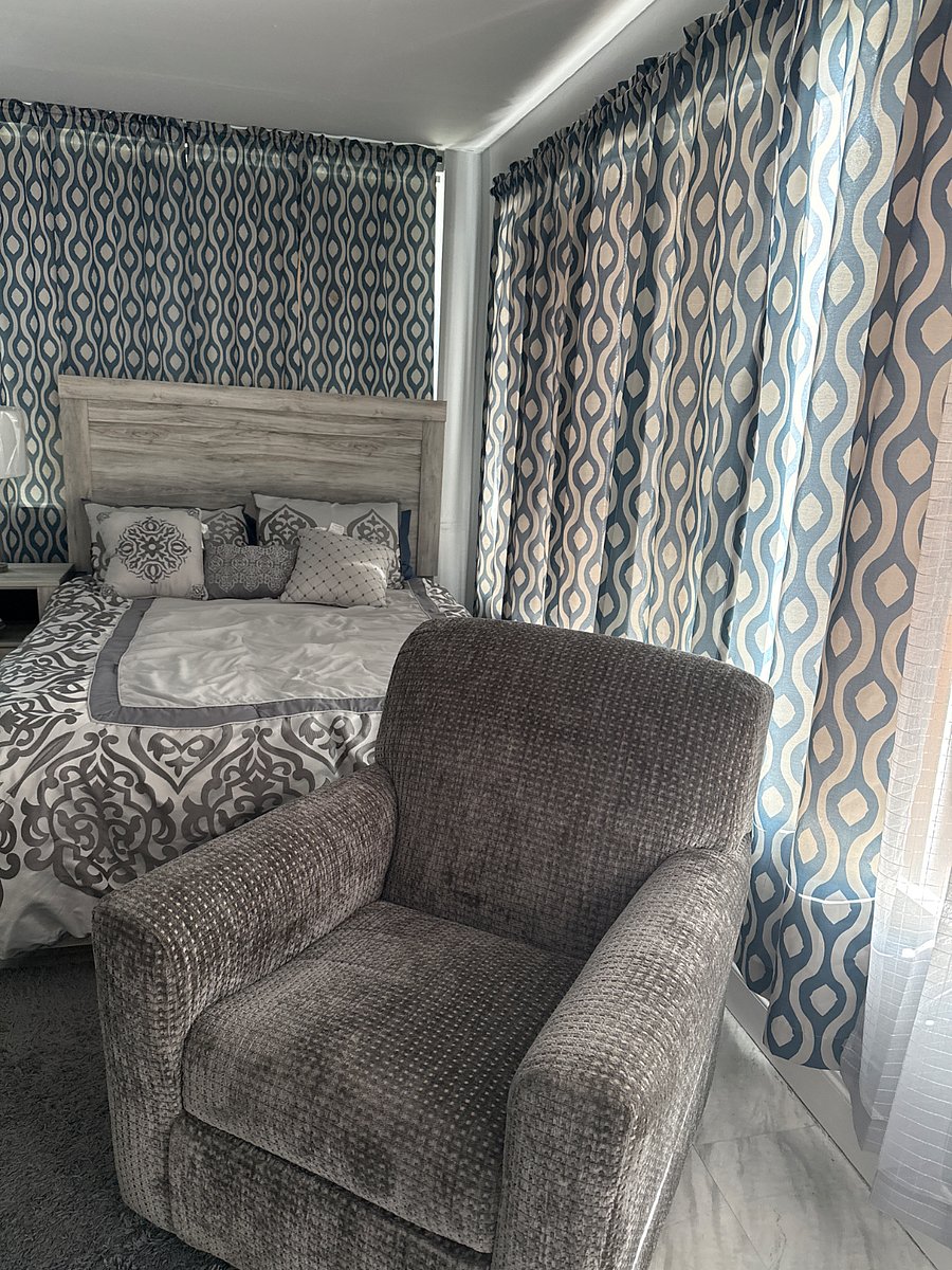 Furnished Finder property 1001897_1 photo 3